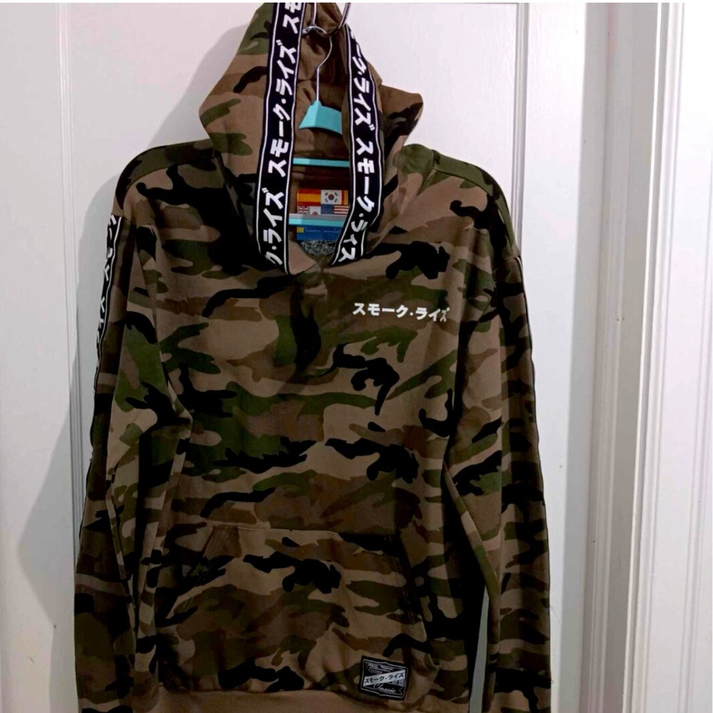 SMOKE RISE TECH FLEECE HOODIE - WOODLAND CAMO - ADULT M